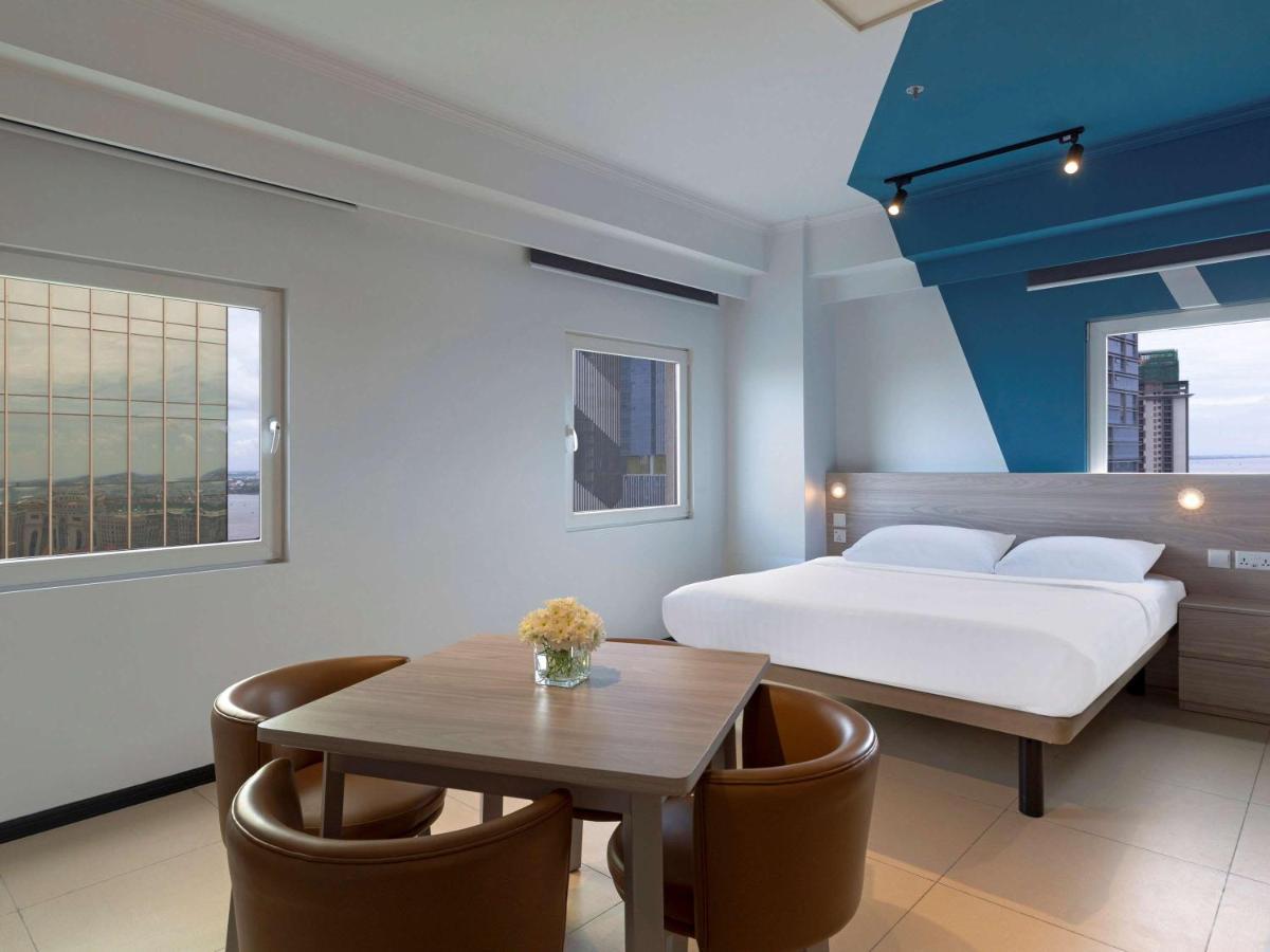 Ibis Budget Phnom Penh Riverside Exterior photo