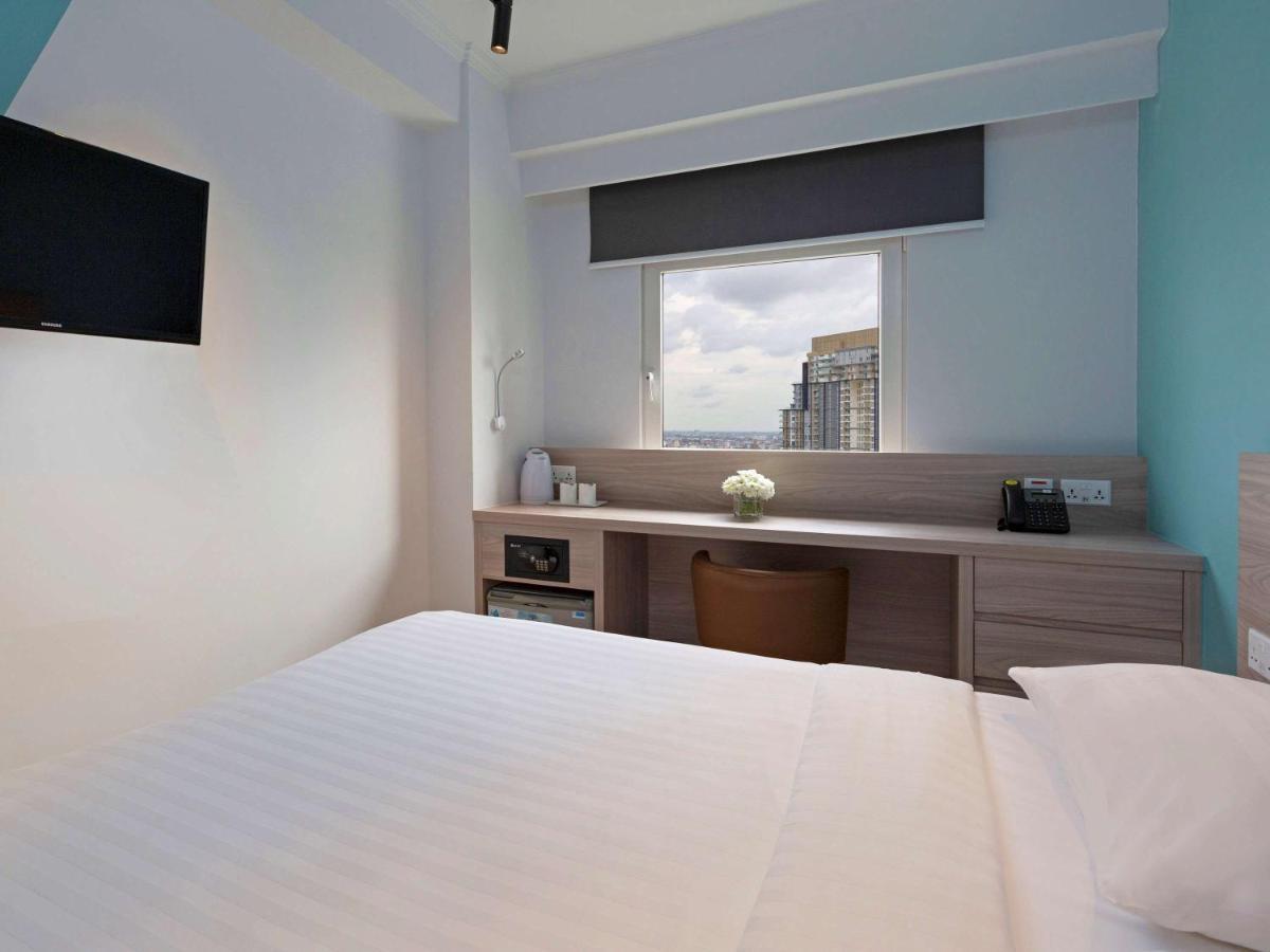 Ibis Budget Phnom Penh Riverside Exterior photo